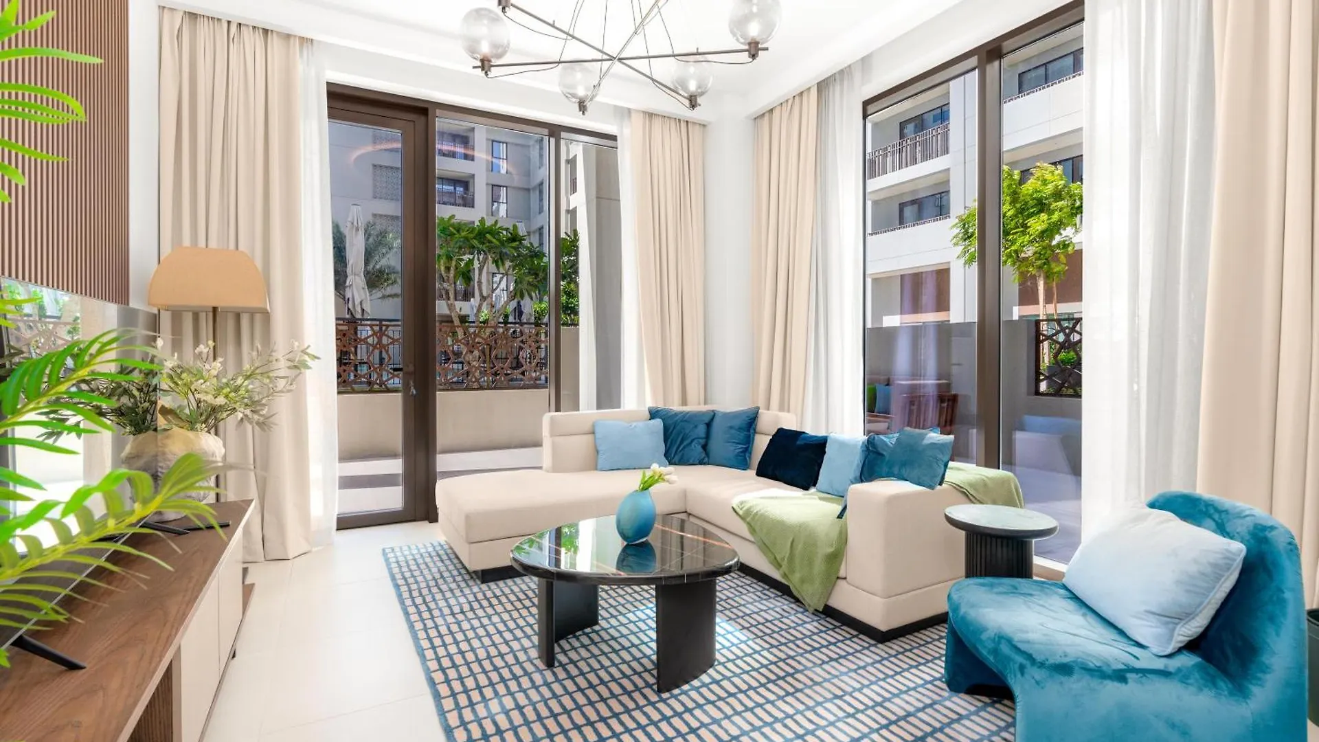 Elegant 1Br Apart With Beach Access In Dubai Creek contacts